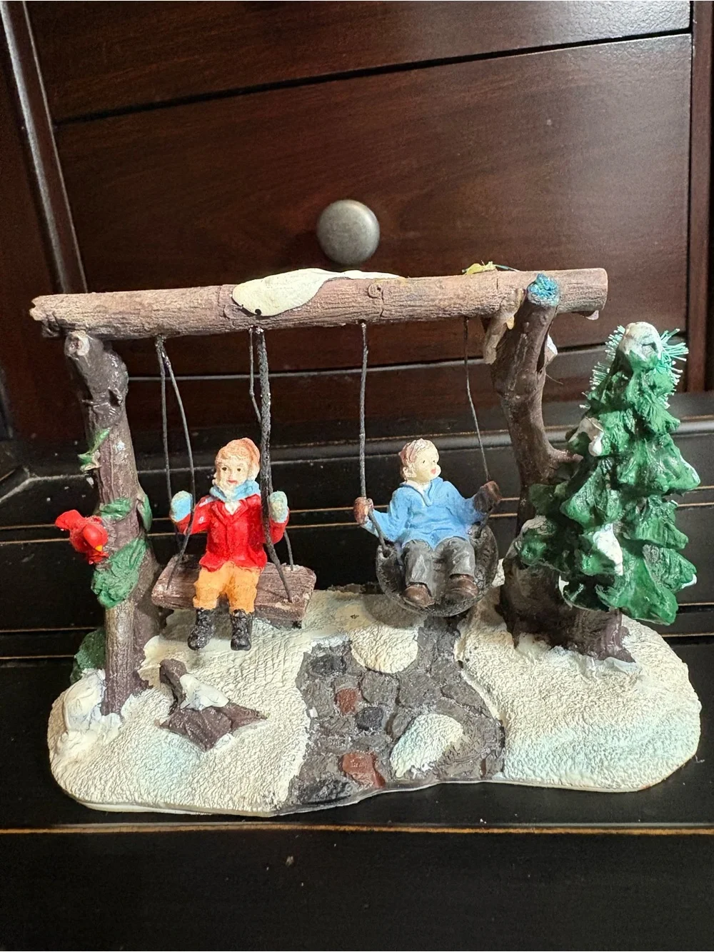 LemaxHoliday Village Figurine Set